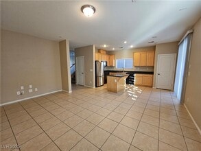 Building Photo - 789 Calstock Ct