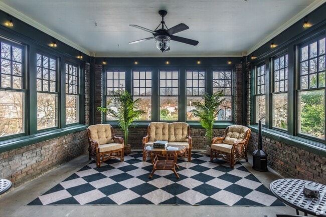 Cherokee Arms - Sunroom - Cherokee Arms