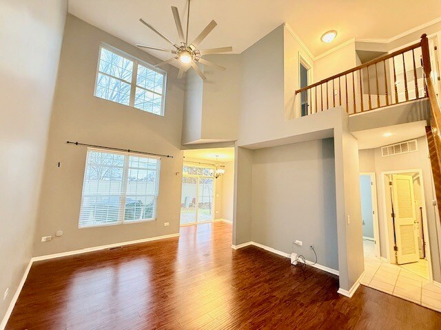 Foto del edificio - 1422 White Pine Ln