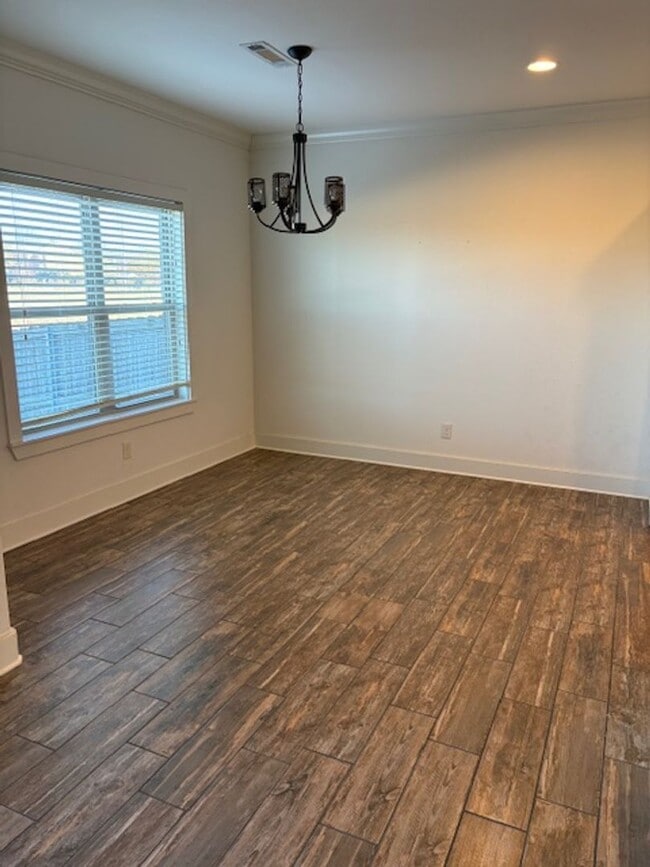 Foto del edificio - BEAUTIFUL HOME IN GREAT LOCATION!