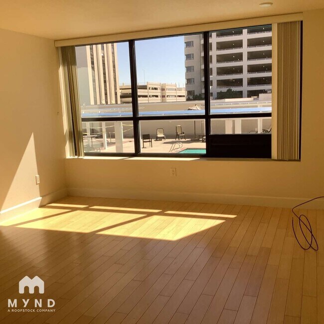Foto del edificio - 450 N Arlington Ave