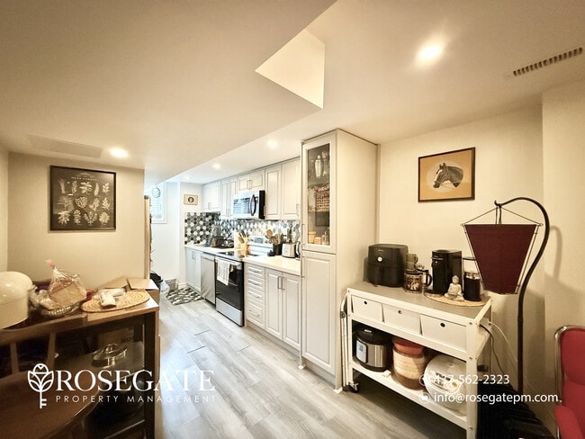 Building Photo - All-Inclusive 1-Bedroom Basement Apartment with Parking – Markham
