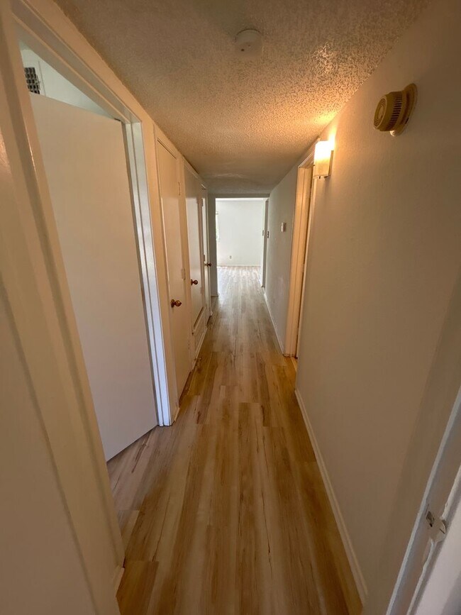 Foto del edificio - 5510 Brookview Ct