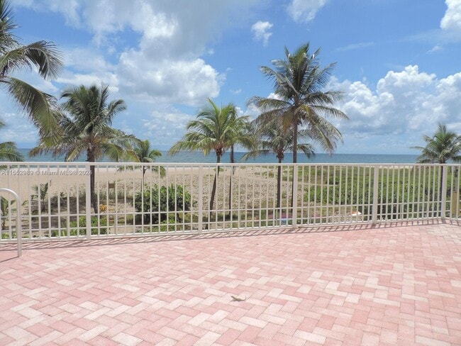 Building Photo - 710 N Ocean Blvd