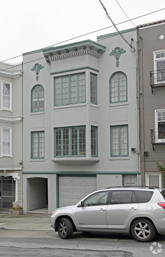 Foto principal - 2341 Union St