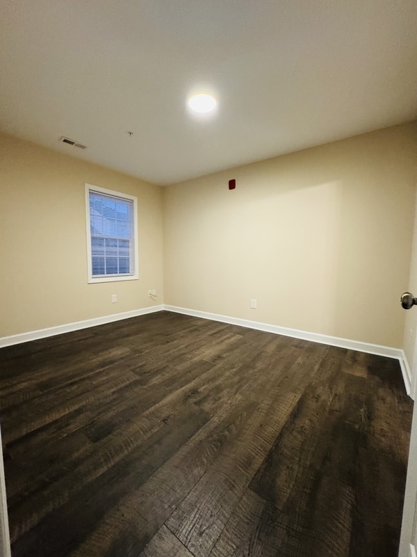 Foto del edificio - 1150 Cross Creek Cir