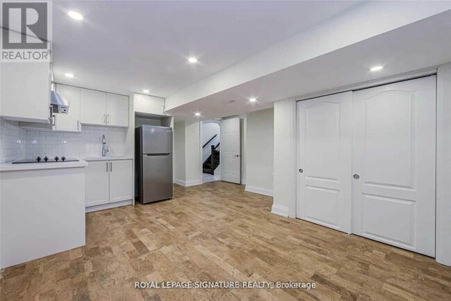 Building Photo - 91 Tamarack Dr