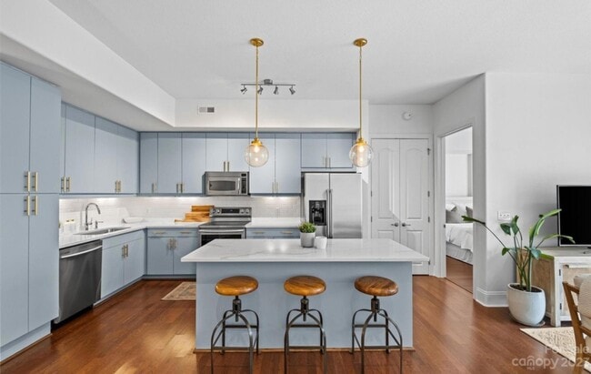 Photo - 4625 Piedmont Row Dr Apartment