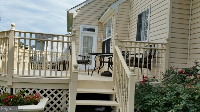 Building Photo - 13707 Monarch Vista Dr