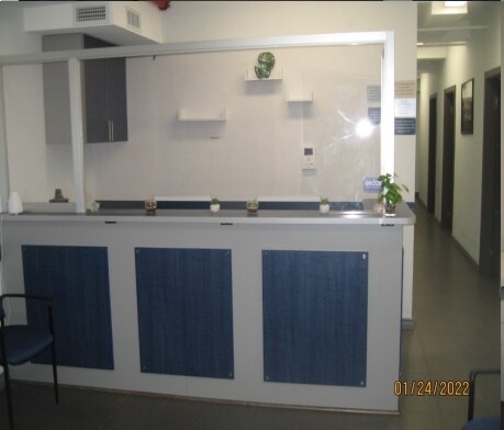 Interior Photo - 112 Greenpoint Ave