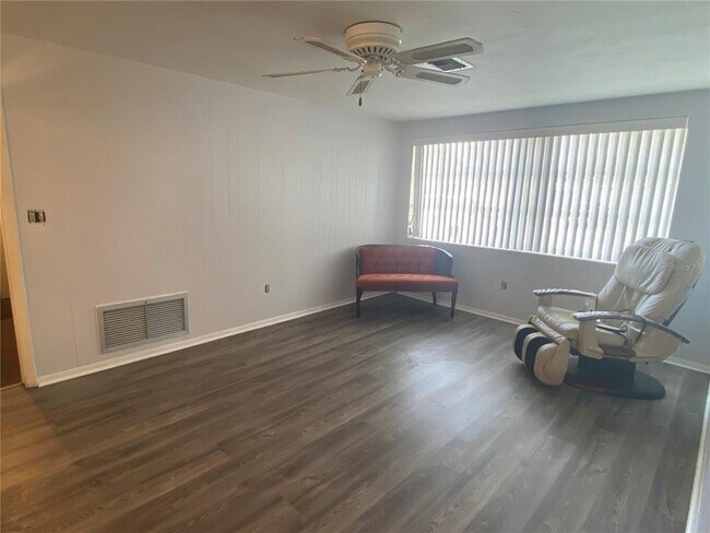Foto del edificio - 3614 Nixon Rd