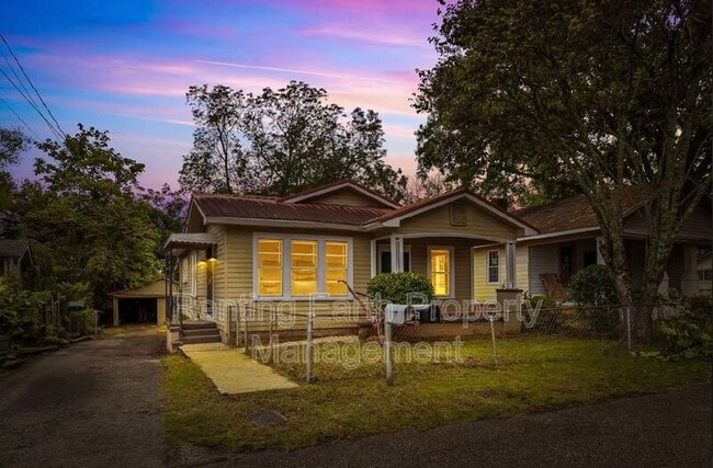 Foto del edificio - 926 Cherry St