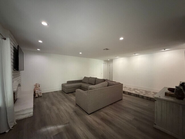 Foto del edificio - 3668 28th St E