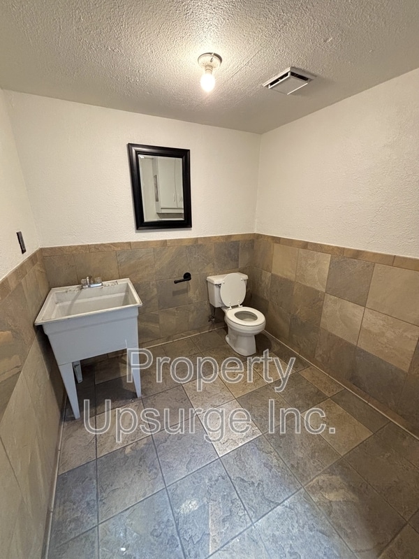 Foto del edificio - 6200 Stainless Way