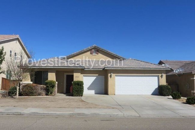 Foto del edificio - 13542 Fern Pine Rd