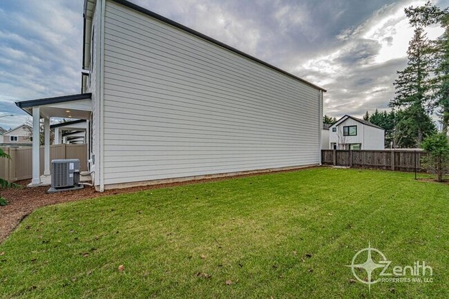 Foto del edificio - 16304 NE 21st St