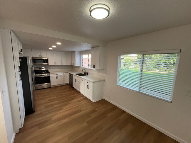 Foto del edificio - 419 Cabo San Lucas Cir