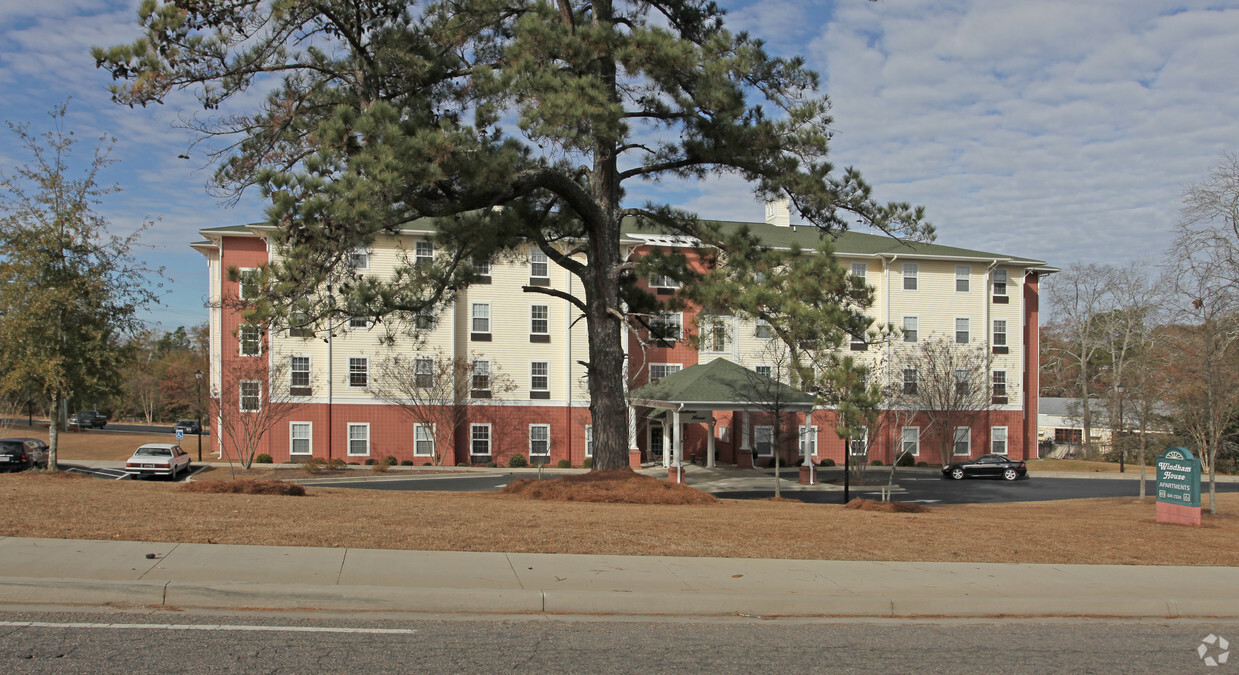 Building Photo - Windham House