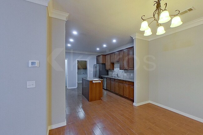 Foto del edificio - 7135 Mosley St