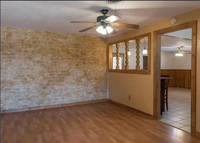 Foto del edificio - 7813 Marrett Dr