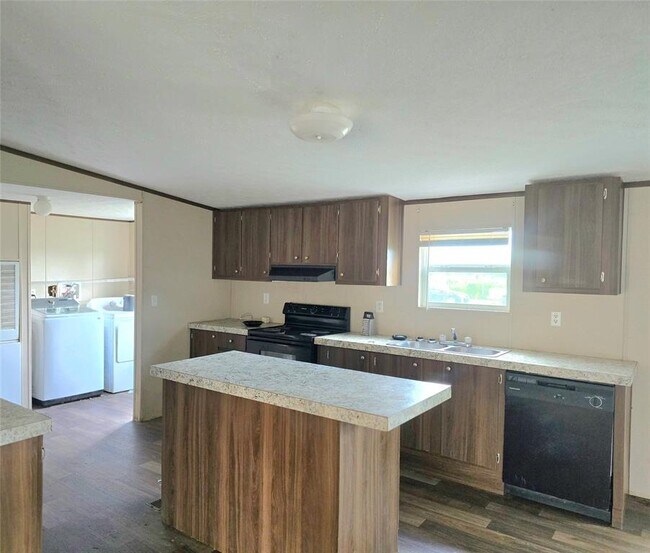 Foto del edificio - 195 Rd 5255