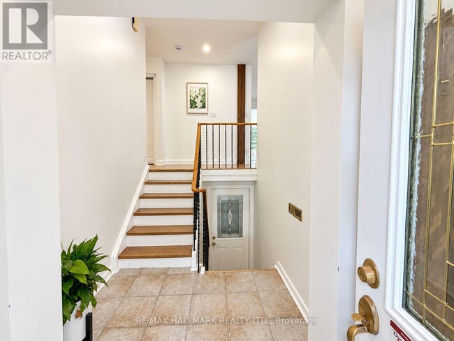 Building Photo - 23 Ironshield Crescent