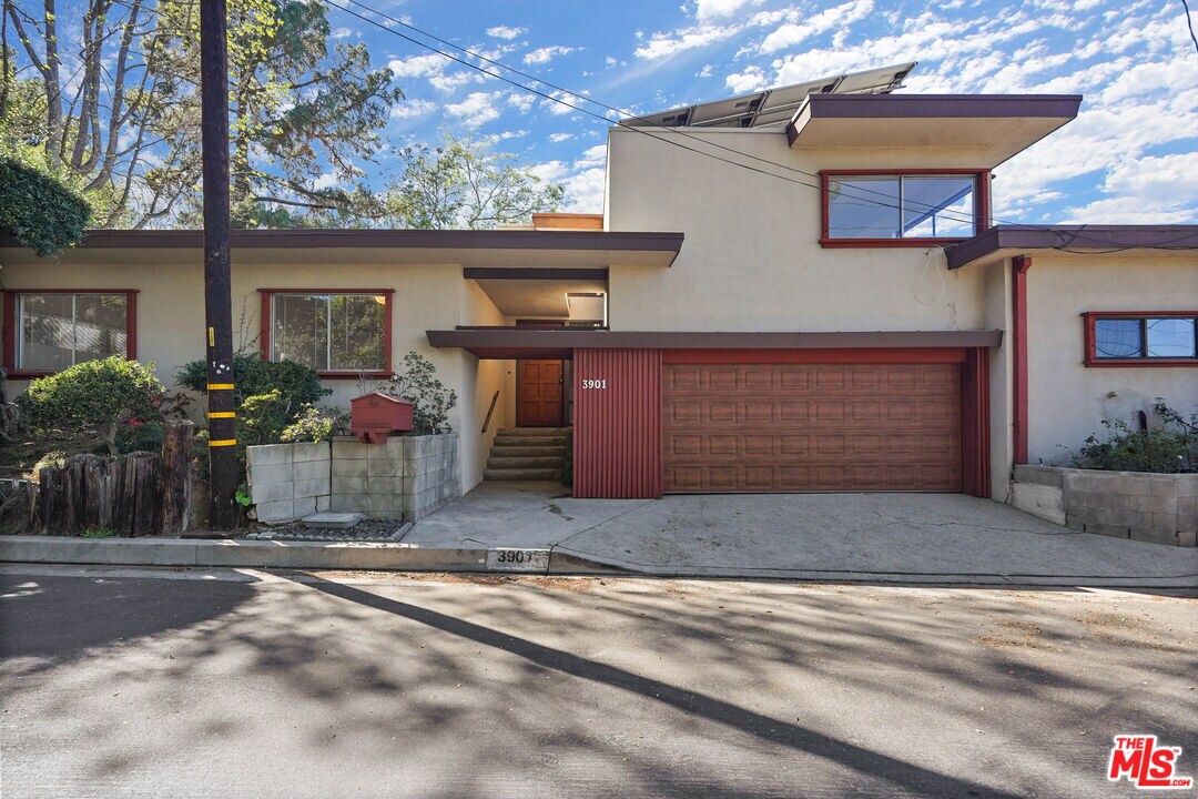 3901 Cody Rd, Los Angeles, CA 91403 Apartment for Rent in Los Angeles