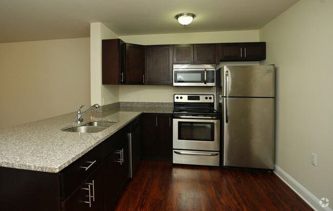 1BR, 1BA-831SF - Enclave at Duncan Meadows