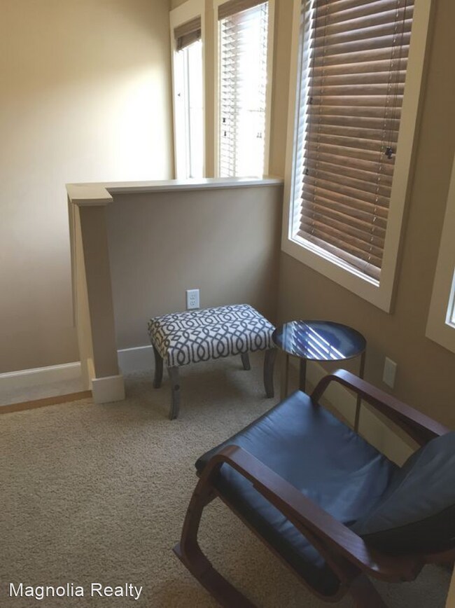 Building Photo - 3 br, 3.5 bath House - 433 Breckenridge Ct.