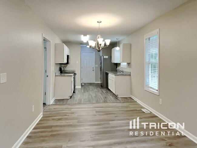 Building Photo - 1204 Poplar Ridge Rd