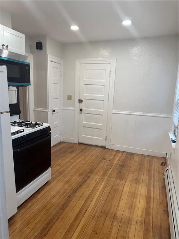 Foto del edificio - 1229 Narragansett Blvd