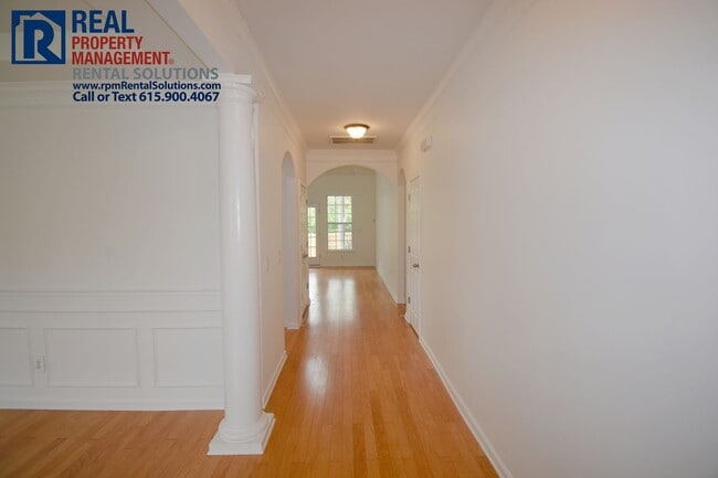 Building Photo - All brick 3bd/2ba home PLUS bonus room! At...