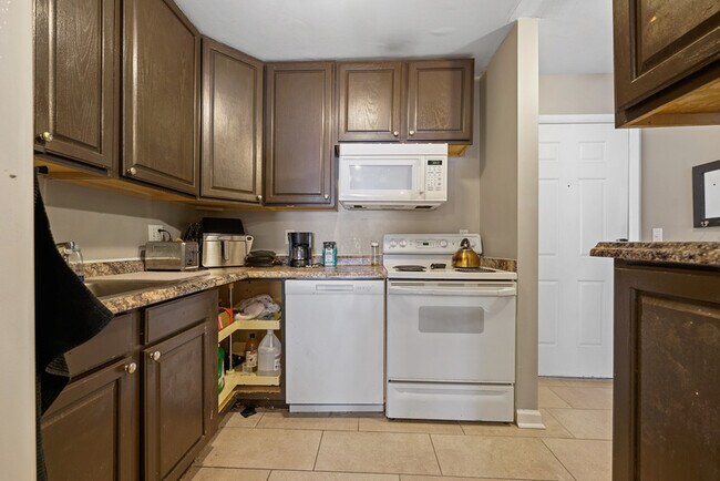 Foto del edificio - 1251 University Ct