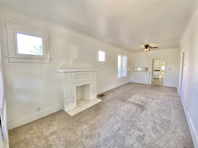 Foto del edificio - 3782 Stuart St