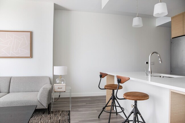 Foto del edificio - 50 Causeway St, Hub50House