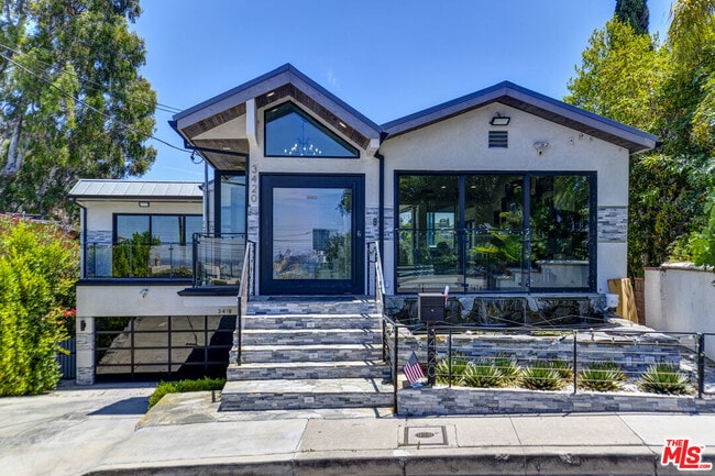 Building Photo - 3420 Blair Dr