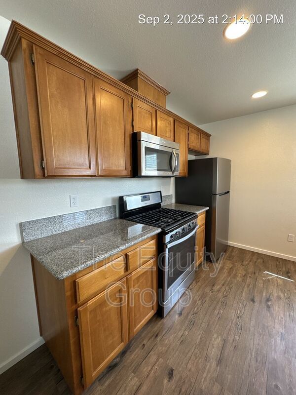 Foto del edificio - 2238 W Lark Ave