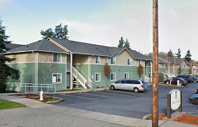 Building Photo - 300 NE 7th Ave