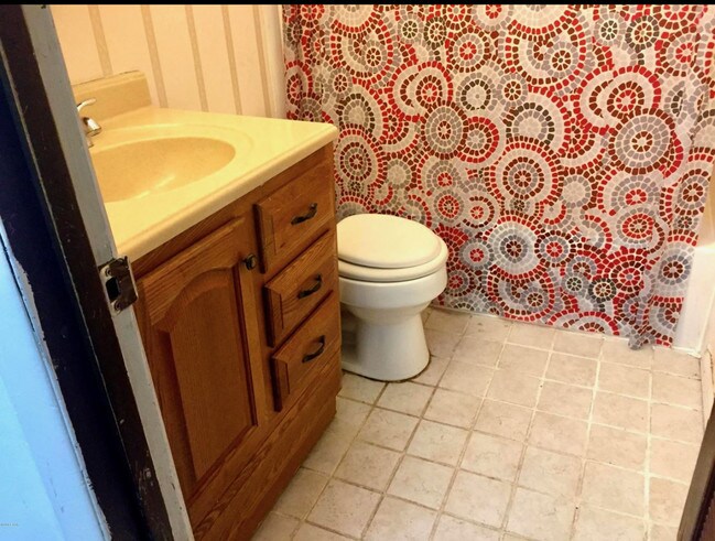 Foto del edificio - 605 Somerset St