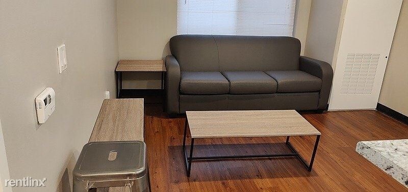 Primary Photo - 1 br, 1 bath Apartment - 482 Marion Road 434