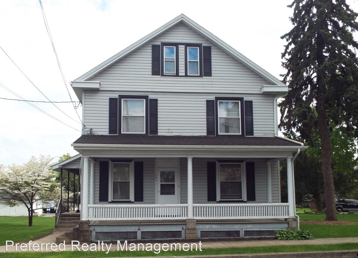 131 Columbia Ave, Mount Joy, PA 17552 Apartment for Rent in Mount Joy