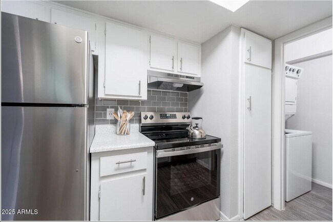Foto del edificio - 2311 E Union Hills Dr