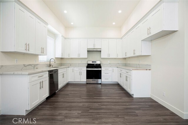 Foto del edificio - 14157 Gault St