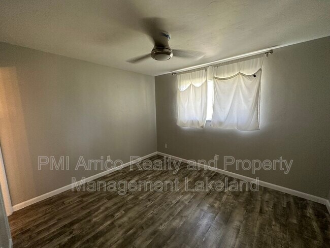 Foto del edificio - 3413 New South Province Blvd