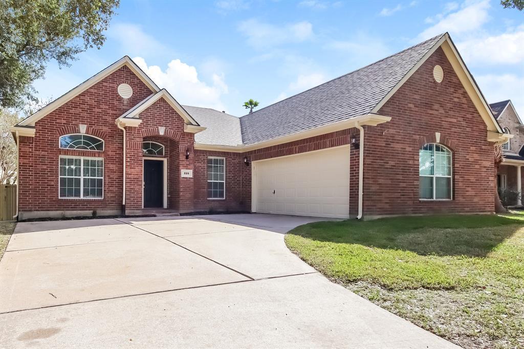 225 Rustic Oaks Dr, League City, TX 77573 House Rental in League City