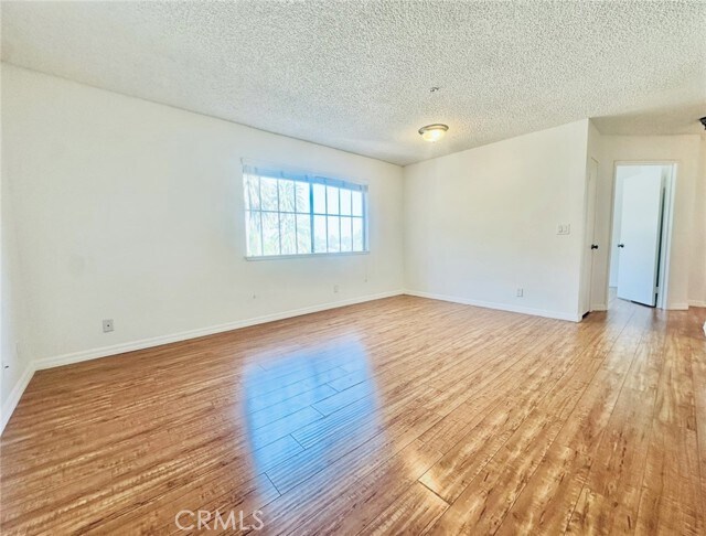Foto del edificio - 241 Monterey Rd