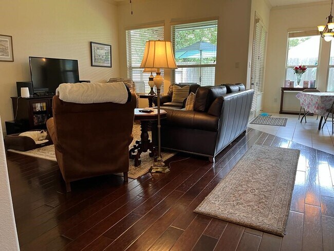 Foto del edificio - 13117 Stoneleigh Terrace Dr
