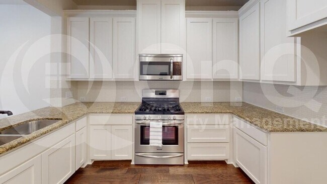 Foto del edificio - 3024 Decker Dr