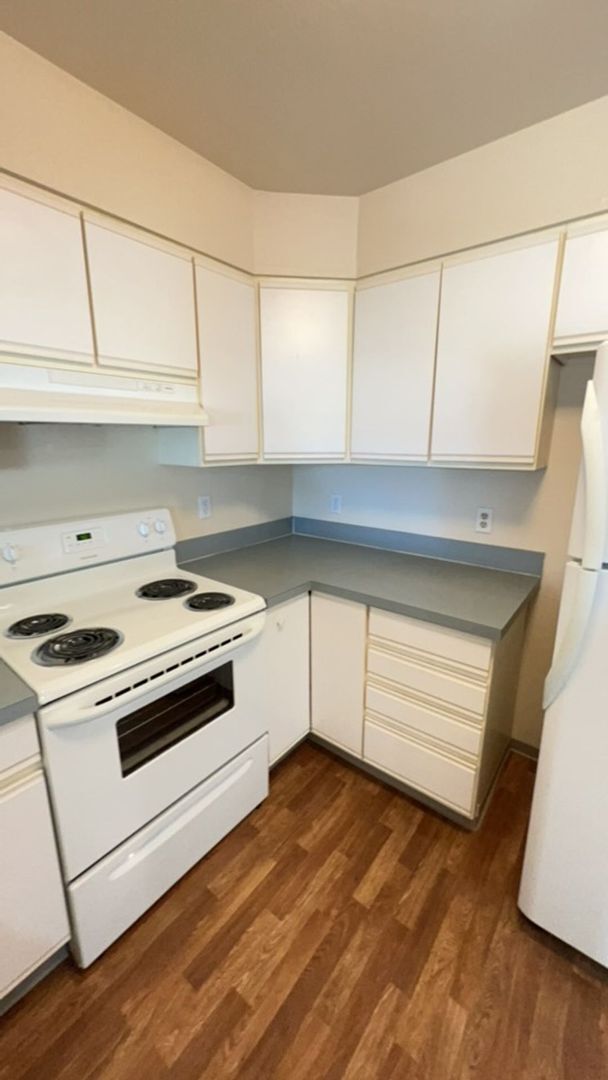 Foto del edificio - ParkWest Apartments