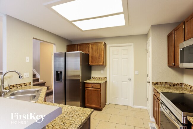Building Photo - 12801 E Wyoming Cir